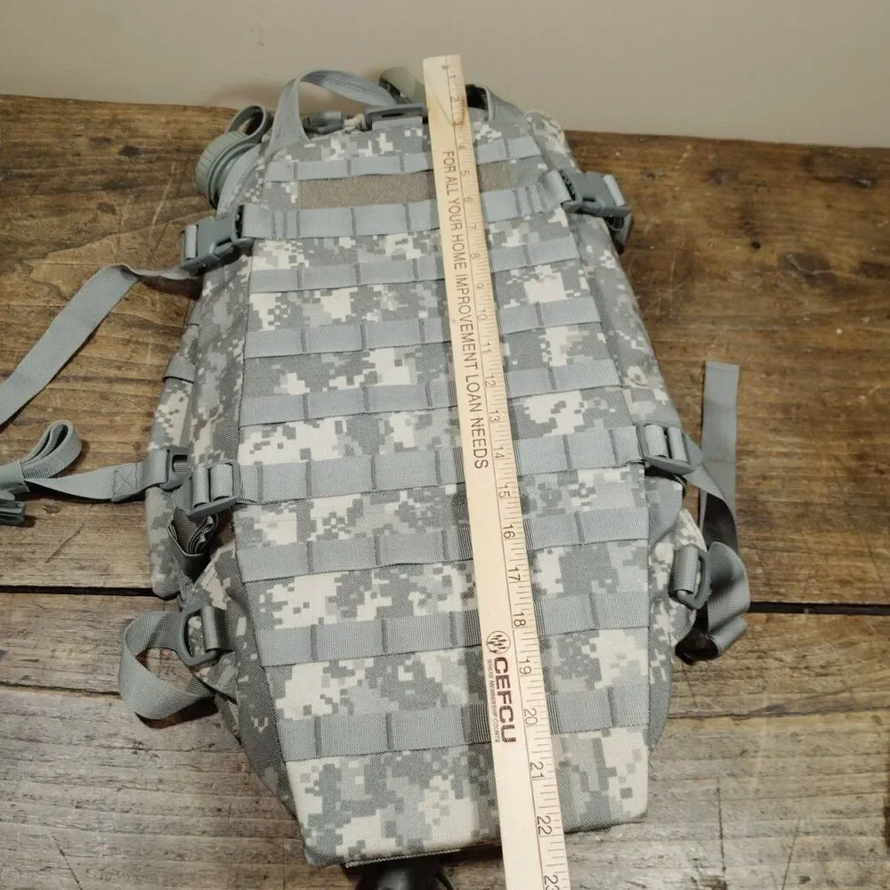 Gerber Grasp Reservoir Assault System Pack Backpack ACU Hydration Tactical